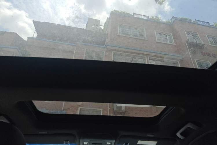 Used Cadillac CT5 2022 28T Luxury Edition Headliner