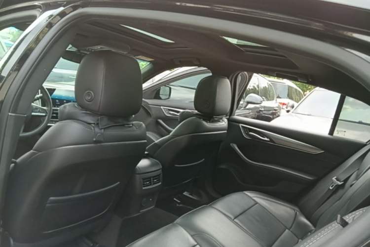 Used Cadillac CT5 2022 28T Luxury Version (Standard Edition) Headliner