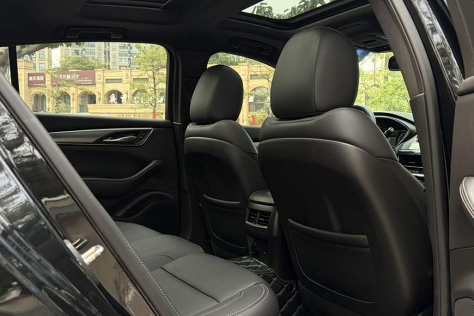 Used Cadillac CT5 2022 28T Luxury Version (Standard Edition) Interior 10