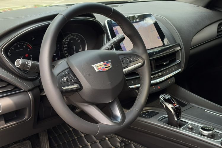 Used Cadillac CT5 2022 28T Luxury Version (Standard Edition) Interior 2