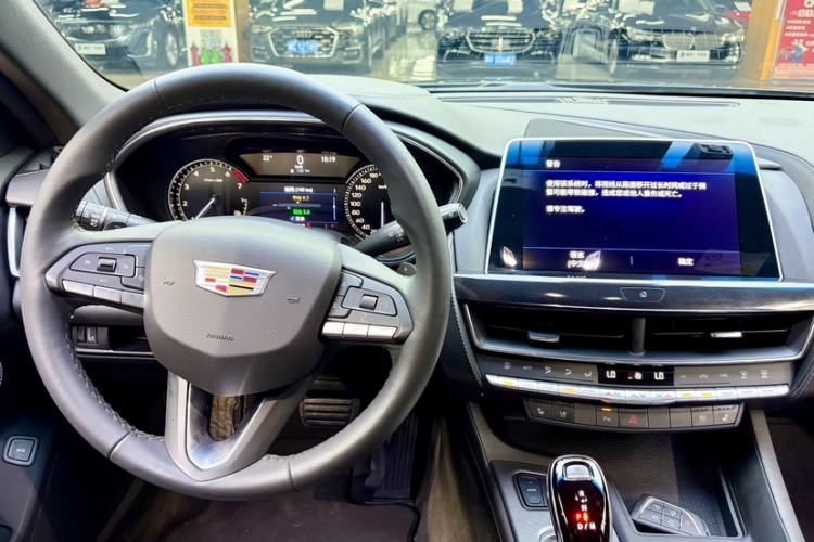Used Cadillac CT5 2022 28T Luxury Version (Standard Edition) Interior 2