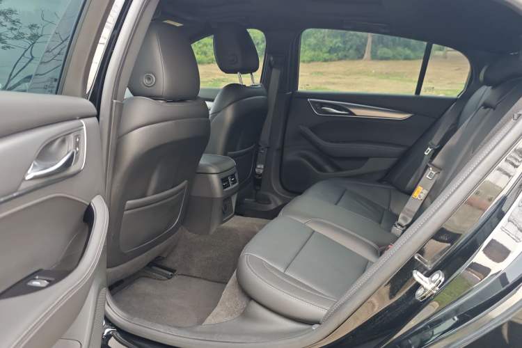 Used Cadillac CT5 2022 28T Luxury Version (Standard Edition) Interior 2