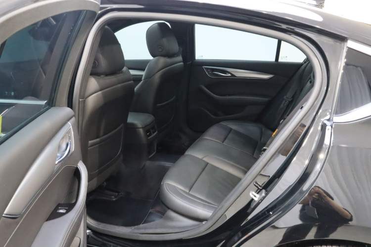 Used Cadillac CT5 2022 28T Luxury Version (Standard Edition) Interior 2