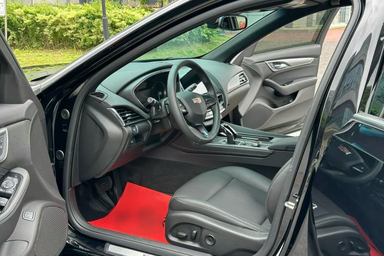 Used Cadillac CT5 2022 28T Luxury Version (Standard Edition) Interior 2