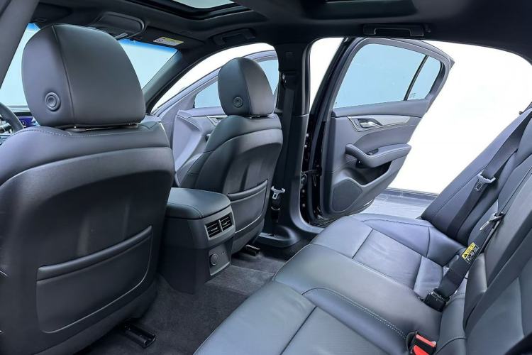 Used Cadillac CT5 2022 28T Luxury Version (Standard Edition) Interior 3