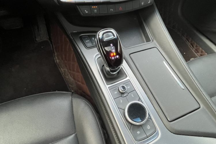 Used Cadillac CT5 2022 28T Luxury Version (Standard Edition) Interior 4