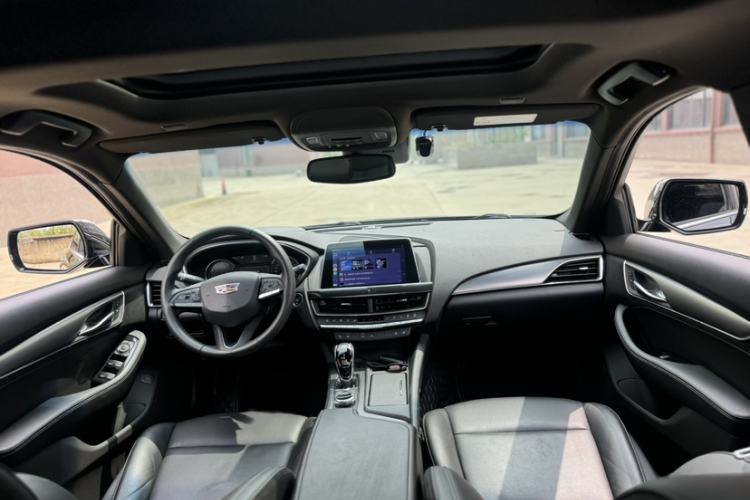 Used Cadillac CT5 2022 28T Luxury Version (Standard Edition) Interior 4