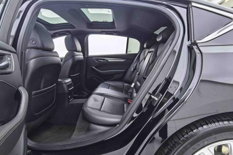 Used Cadillac CT5 2022 28T Luxury Version (Standard Edition) Interior 4
