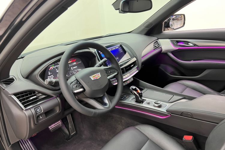 Used Cadillac CT5 2022 28T Prestige Edition Interior 7