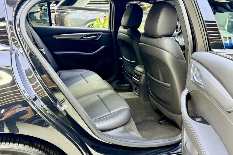 Used Cadillac CT5 2022 28T Luxury Version (Standard Edition) Interior 8