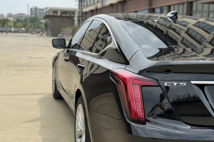 Used Cadillac CT5 2022 28T Luxury Version (Standard Edition) Interior 9