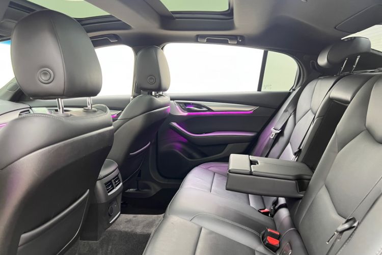 Used Cadillac CT5 2022 28T Prestige Edition Interior 9
