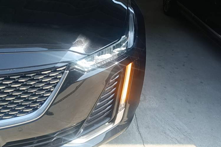 Used Cadillac CT5 2022 28T Luxury Version (Standard Edition) Left Front Headlight