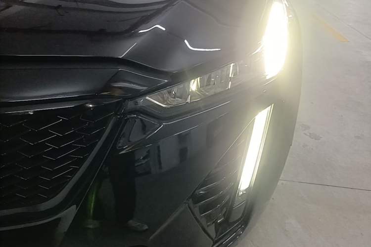 Used Cadillac CT5 2022 28T Luxury Version (Standard Edition) Left Front Headlight