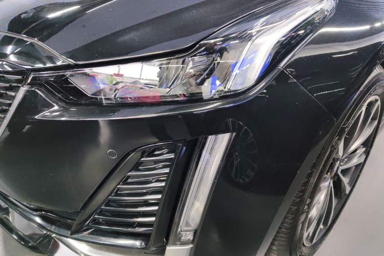 Used Cadillac CT5 2022 28T Prestige Edition Left Front Headlight