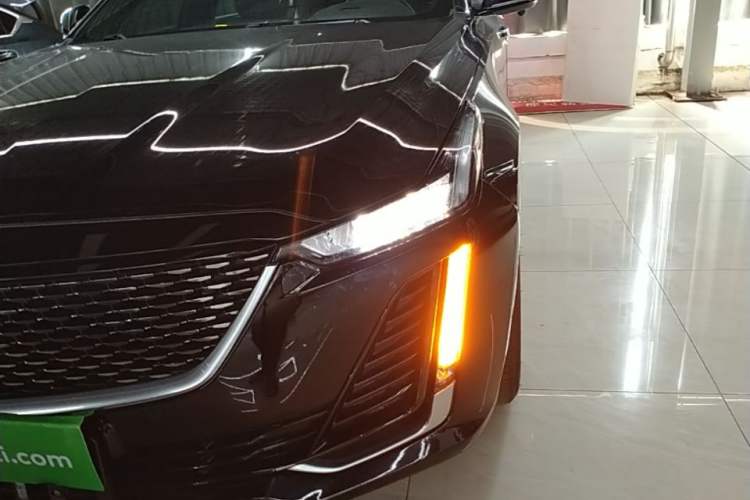 Used Cadillac CT5 2022 28T Prestige Edition Left Front Headlight