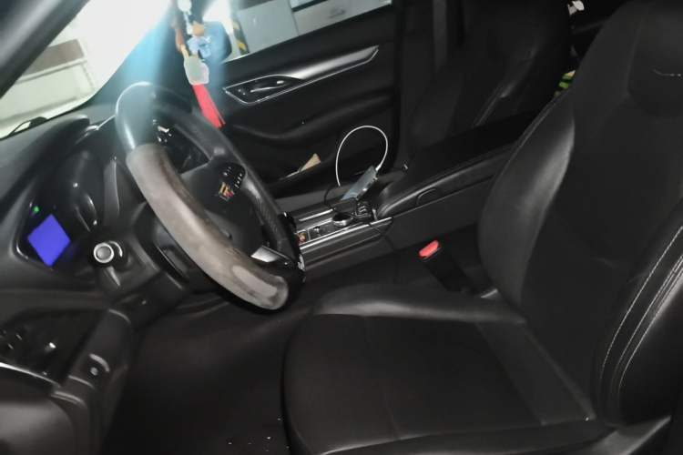 Used Cadillac CT5 2022 28T Luxury Version (Standard Edition) Left Front Seat