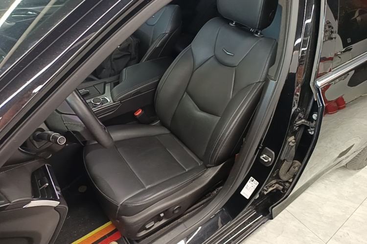 Used Cadillac CT5 2022 28T Luxury Version (Standard Edition) Left Front Seat