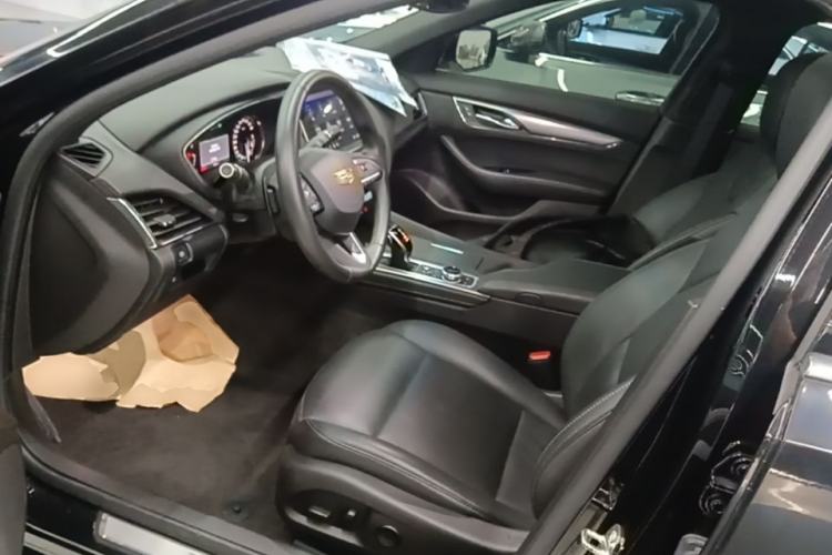 Used Cadillac CT5 2022 28T Luxury Version (Standard Edition) Left Front Seat