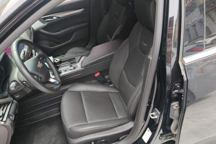 Used Cadillac CT5 2022 28T Luxury Version (Standard Edition) Left Front Seat