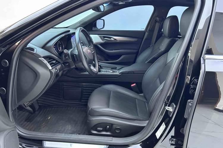 Used Cadillac CT5 2022 28T Luxury Version (Standard Edition) Left Front Seat