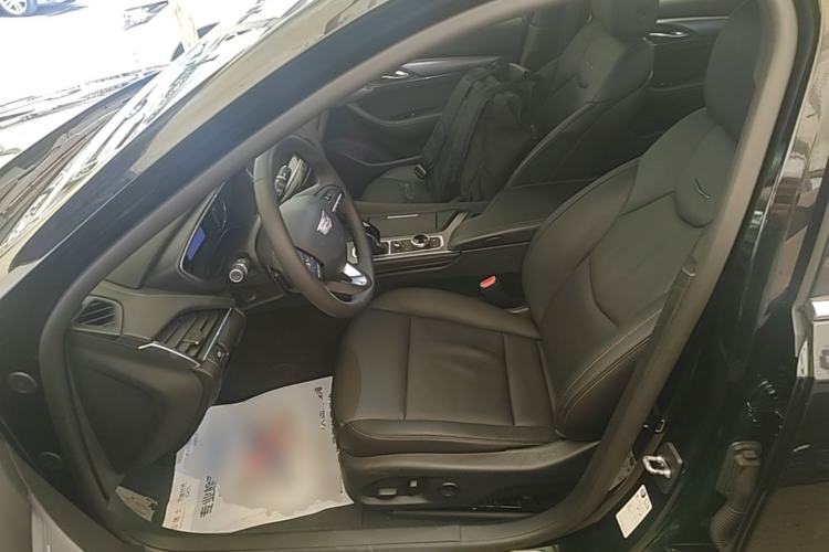 Used Cadillac CT5 2022 28T Luxury Edition Left Front Seat