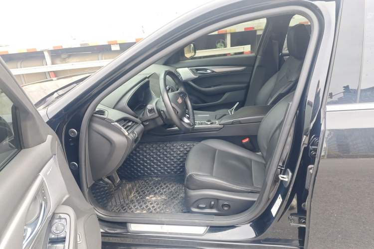 Used Cadillac CT5 2022 28T Prestige Edition Left Front Seat