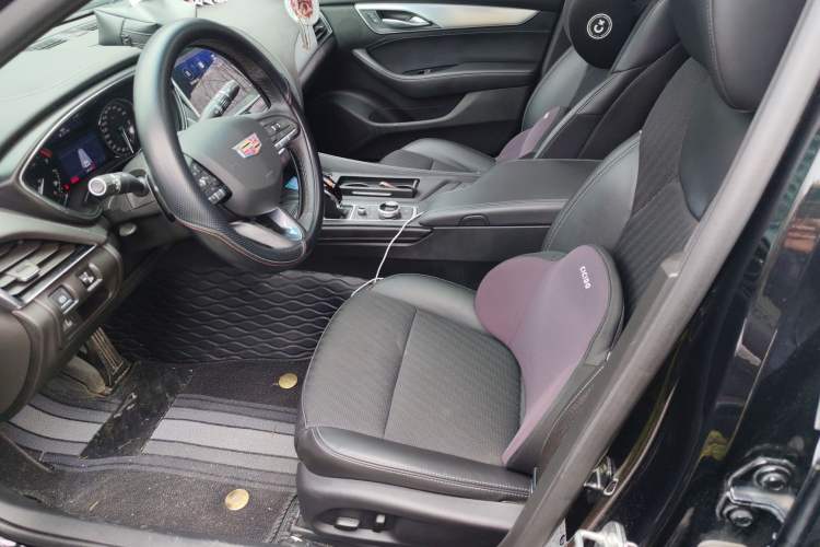 Used Cadillac CT5 2022 28T Fashion Edition Left Front Seat