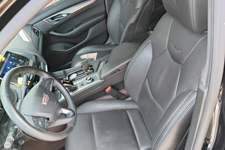 Used Cadillac CT5 2022 28T Luxury Version (Standard Edition) Left Front Seat