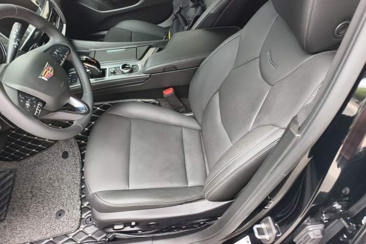 Used Cadillac CT5 2022 28T Luxury Version (Standard Edition) Left Front Seat