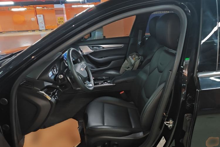Used Cadillac CT5 2022 28T Luxury Version (Standard Edition) Left Front Seat