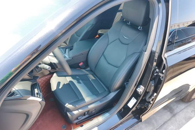 Used Cadillac CT5 2022 28T Luxury Version (Standard Edition) Left Front Seat