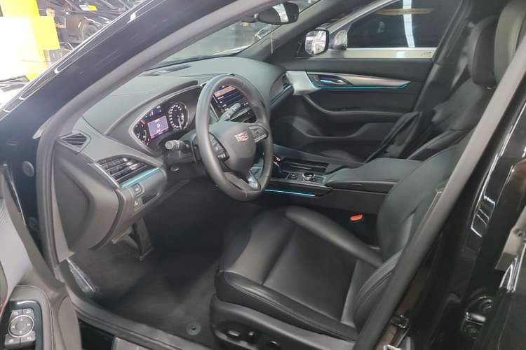 Used Cadillac CT5 2022 28T Luxury Version (Standard Edition) Left Front Seat