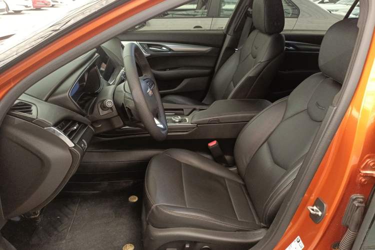 Used Cadillac CT5 2022 28T Prestige Edition Left Front Seat