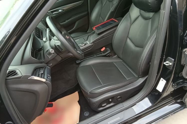 Used Cadillac CT5 2022 28T Luxury Version (Standard Edition) Left Front Seat