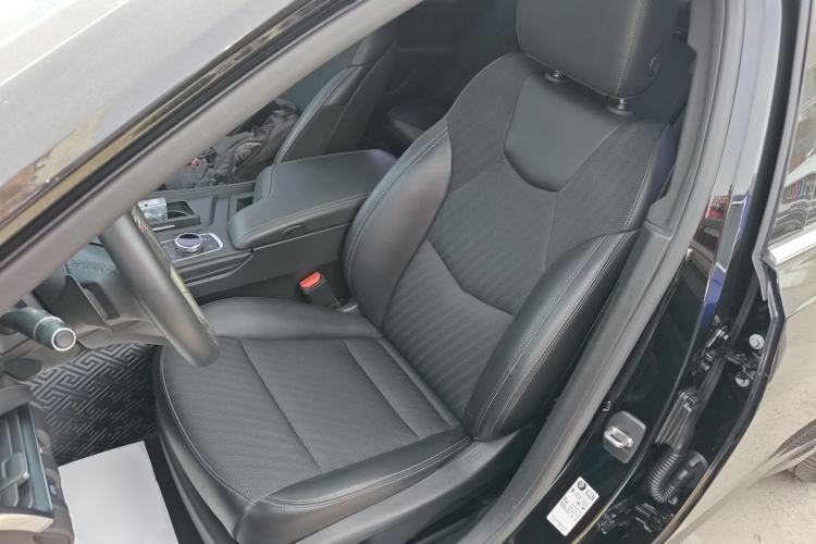 Used Cadillac CT5 2022 28T Fashion Edition Left Front Seat