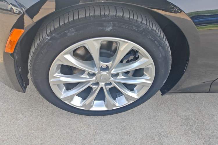 Used Cadillac CT5 2022 28T Luxury Version (Standard Edition) Left Front Wheel Hub
