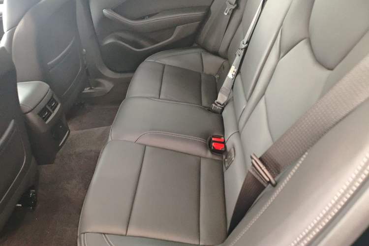 Used Cadillac CT5 2022 28T Luxury Version (Standard Edition) Left Rear Seat