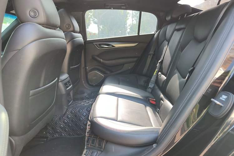 Used Cadillac CT5 2022 28T Luxury Version (Standard Edition) Left Rear Seat