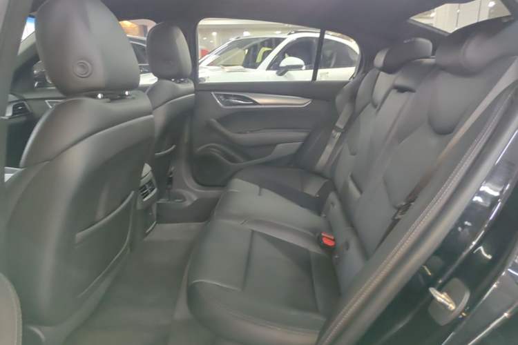 Used Cadillac CT5 2022 28T Luxury Version (Standard Edition) Left Rear Seat