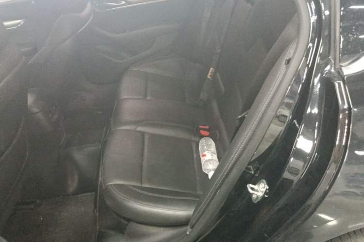 Used Cadillac CT5 2022 28T Luxury Version (Standard Edition) Left Rear Seat