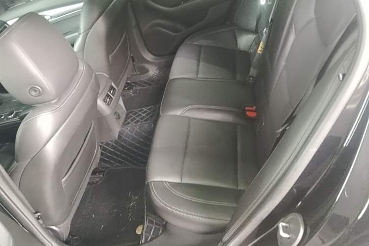 Used Cadillac CT5 2022 28T Prestige Edition Left Rear Seat