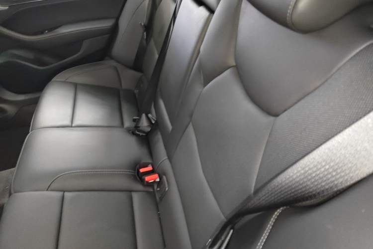 Used Cadillac CT5 2022 28T Luxury Edition Left Rear Seat