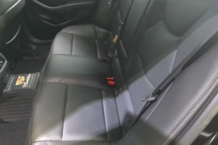 Used Cadillac CT5 2022 28T Luxury Version (Standard Edition) Left Rear Seat