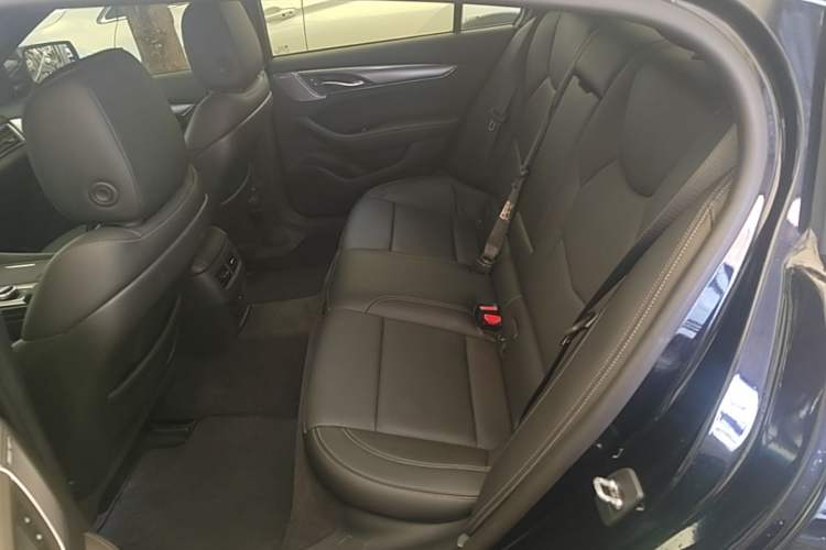 Used Cadillac CT5 2022 28T Luxury Edition Left Rear Seat