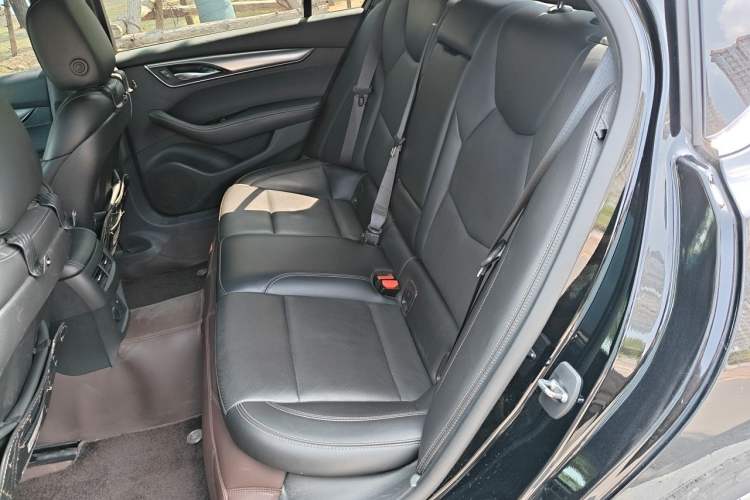Used Cadillac CT5 2022 28T Luxury Version (Standard Edition) Left Rear Seat