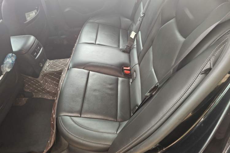 Used Cadillac CT5 2022 28T Luxury Edition Left Rear Seat