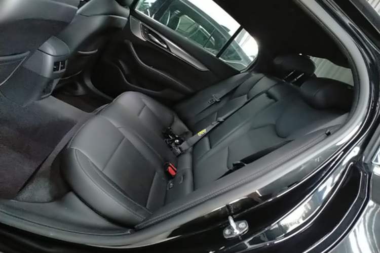 Used Cadillac CT5 2022 28T Prestige Edition Left Rear Seat