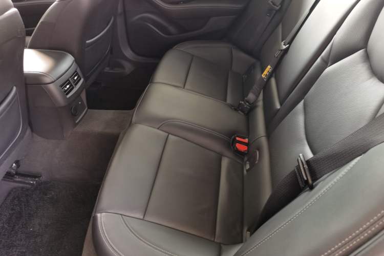 Used Cadillac CT5 2022 28T Luxury Version (Standard Edition) Left Rear Seat