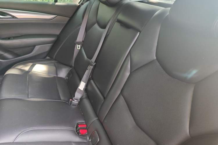 Used Cadillac CT5 2022 28T Luxury Version (Standard Edition) Left Rear Seat